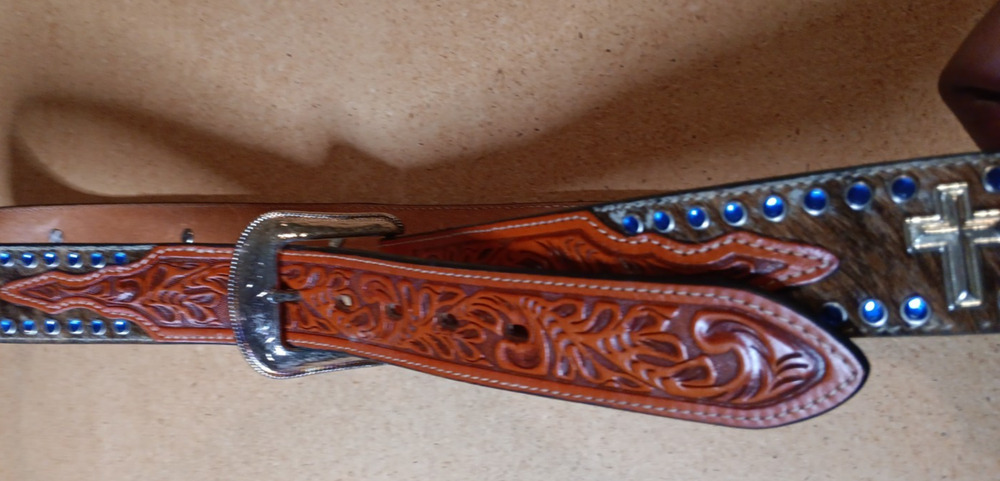 3D Leather Cross, Cowhide & Gems Belt Sz 39-42 (7757)